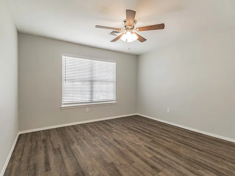 1514 N Dawn Dr — Photo 16