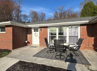 345 Thompson Run Rd, Penn Hills, PA 15235