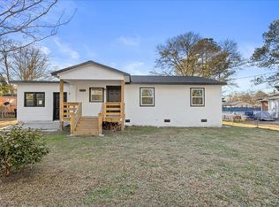 2710 Academy St, Sanford, NC 27332