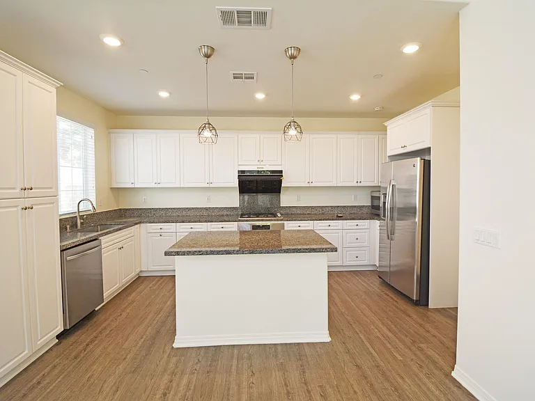 8770 Celebration St — Photo 10
