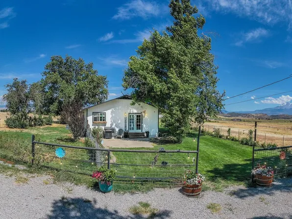 11820 Old Highway 99 S, Grenada, CA 96038