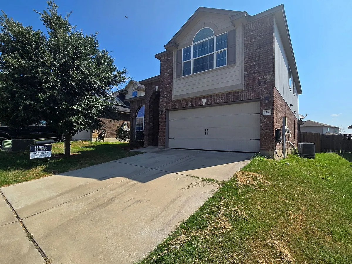 Building Photo - 9702 Adeel Dr