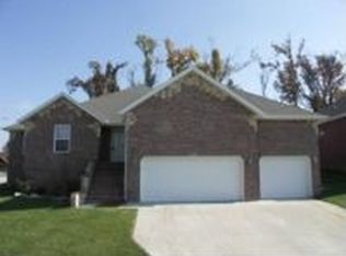 3320 Eakins Ave, Springfield, MO 65803