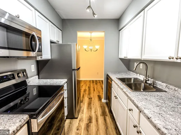 6309 York Ave S APT 104, Edina, MN 55435