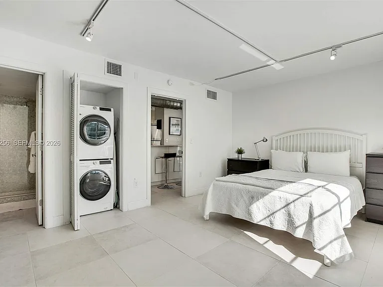 201 Jefferson Ave #2E — Photo 13
