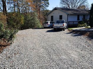 186 McGuire Rd, Pisgah Forest, NC 28768