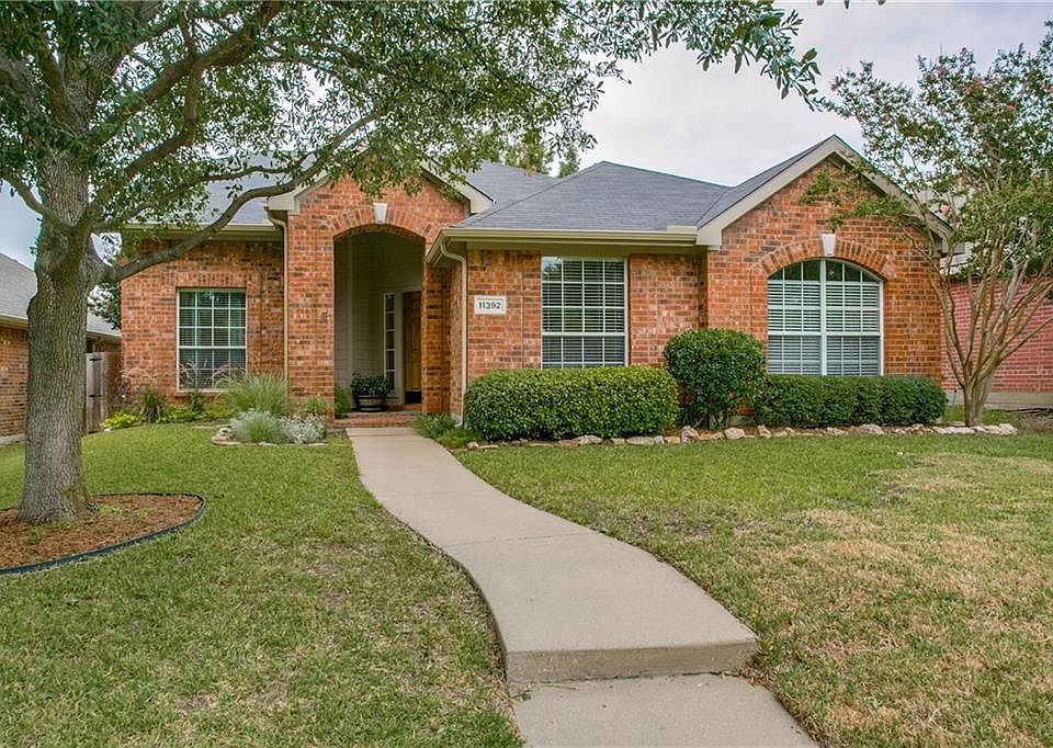 1st image of 11392 Clover Knoll Dr
