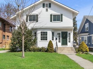 606 68th St, Kenosha, WI 53143