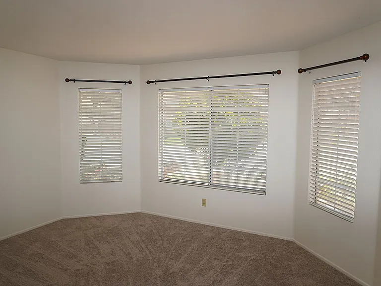 1366 Fairway Oaks Ave — Photo 10