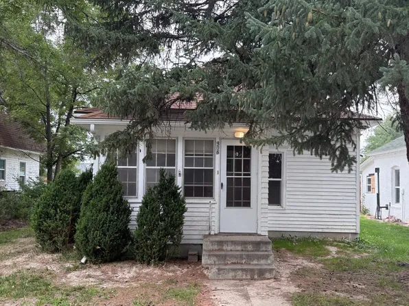 306 Madison Ave, Morrill, NE 69358