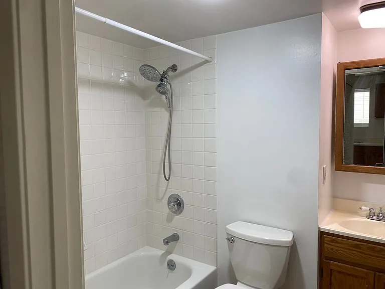 81 Camelot Ct #IN LAW — Photo 7