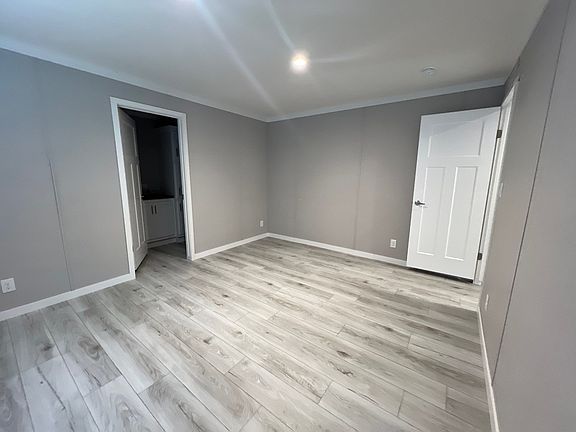 5th image of 3232 S Clifton Ave Lot 571