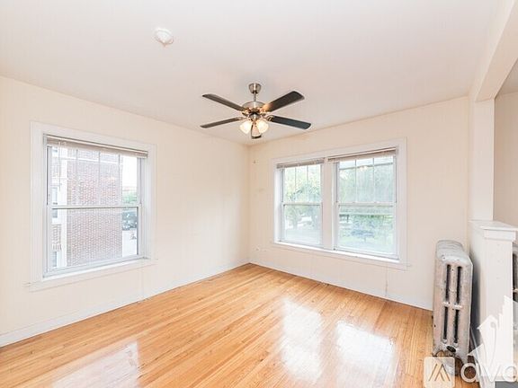 2nd image of 2008 W Foster Ave #3B