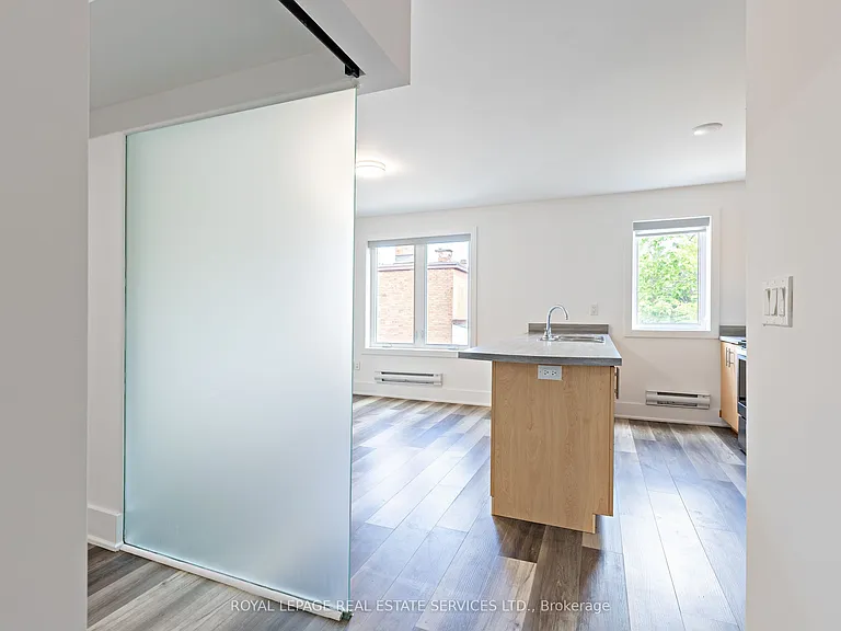 1106 Saint Clair Ave W #2B — Photo 5