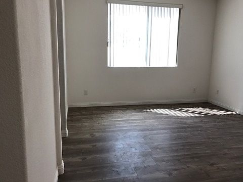 5th image of 1901 Broken Lance Ave
