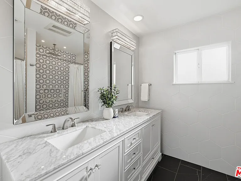 5507 Bluebell Ave — Photo 23