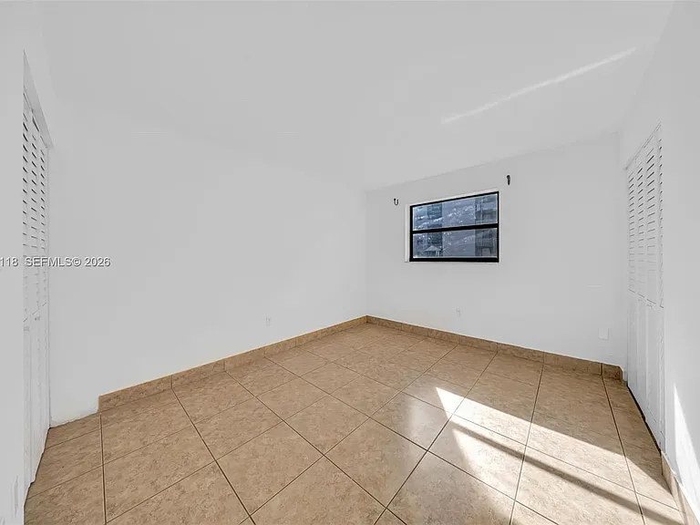 8145 NW 7th St #111 — Photo 16