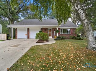 1321 Charles St, Bowling Green, OH 43402