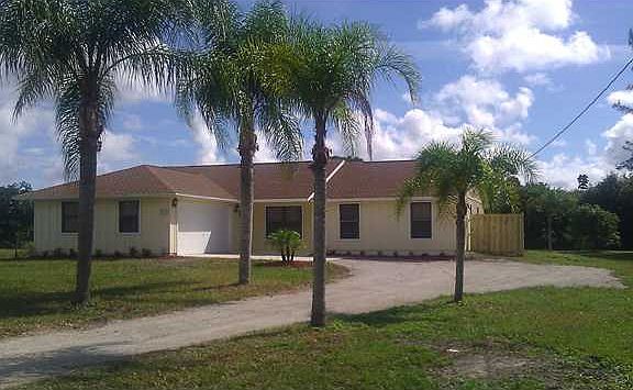 2nd image of 15636 N 97th Drive
