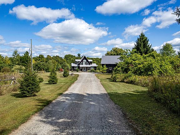 4th image of 1158 Fallbrook Rd