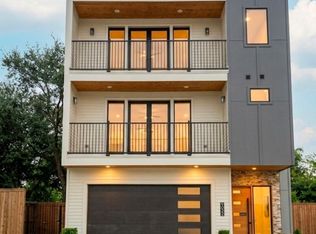 9022 Ferdinand St, Houston, TX 77051