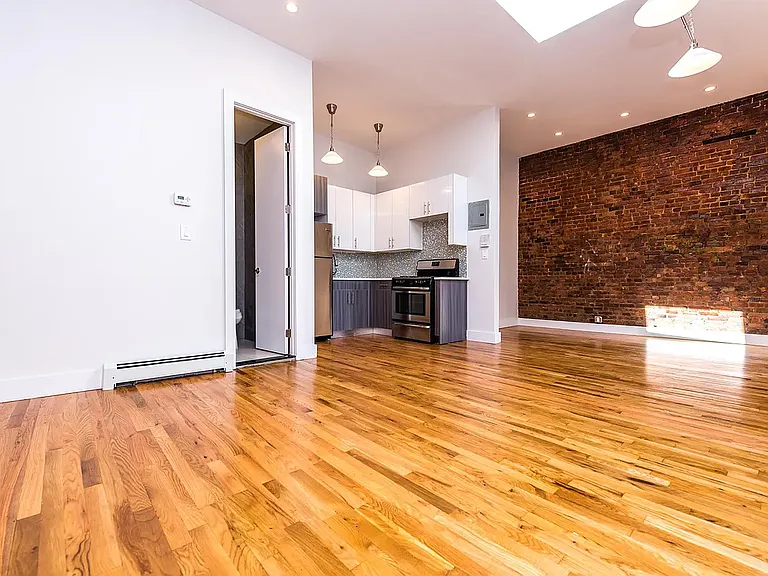 236 Stockholm St #2 — Photo 2