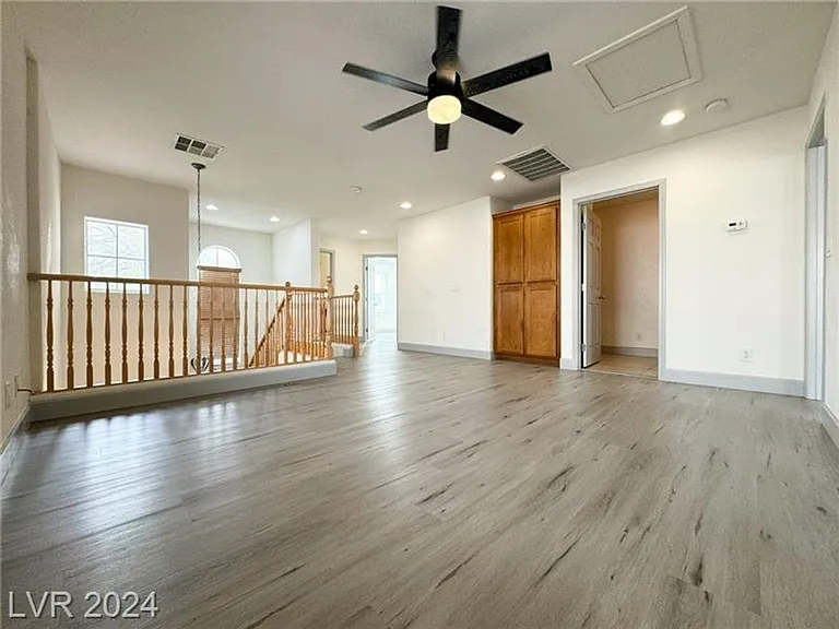 6596 Polonius Ct — Photo 15