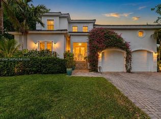 442 Ridgewood Rd #442, Key Biscayne, FL 33149