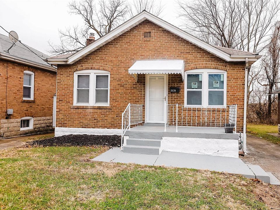 1st image of 2526 McLaran Ave