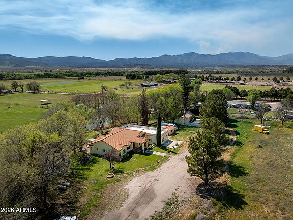 2nd image of 3363 W MIDDLE VERDE Road