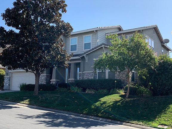 2nd image of 3011 Black Oak Dr