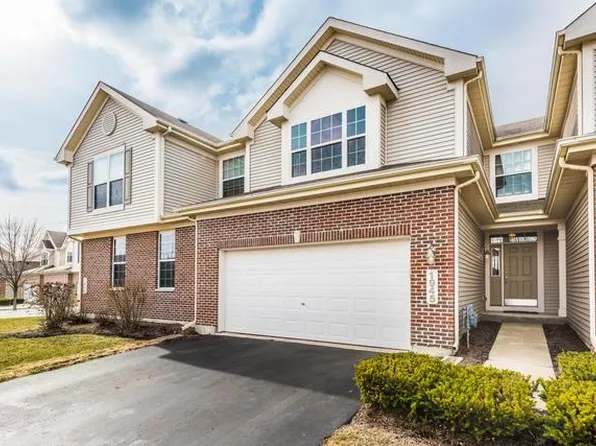 1945 Sundrop Ct #14-2, Bartlett, IL 60103