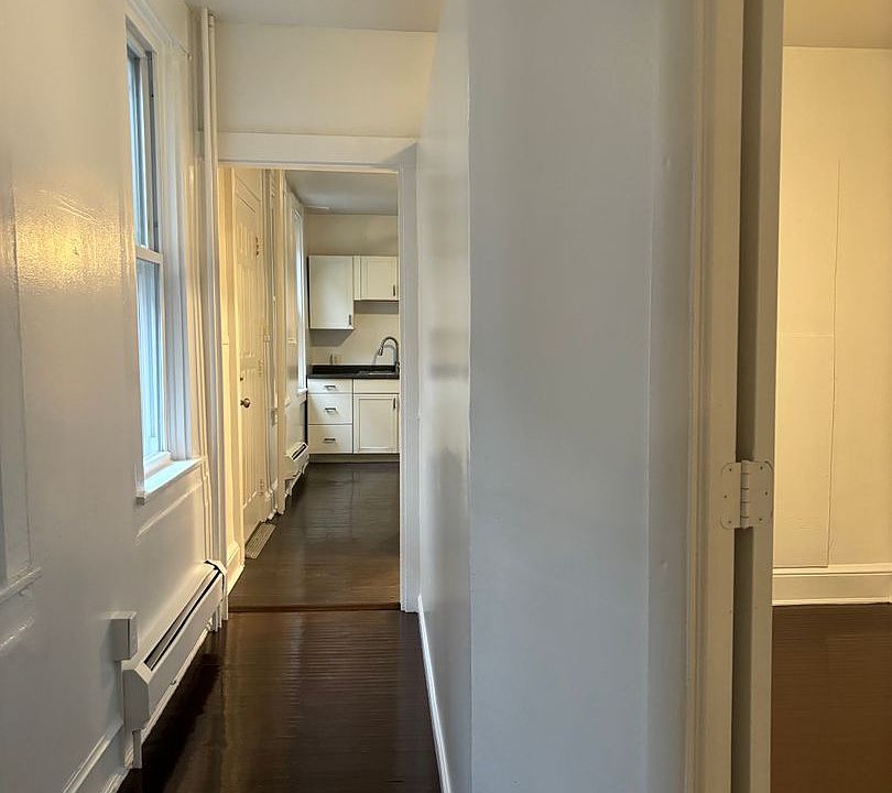 Building Photo 5