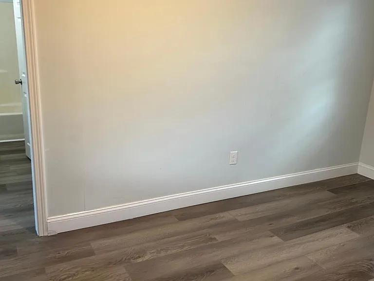10 Nestor St #8 — Photo 5