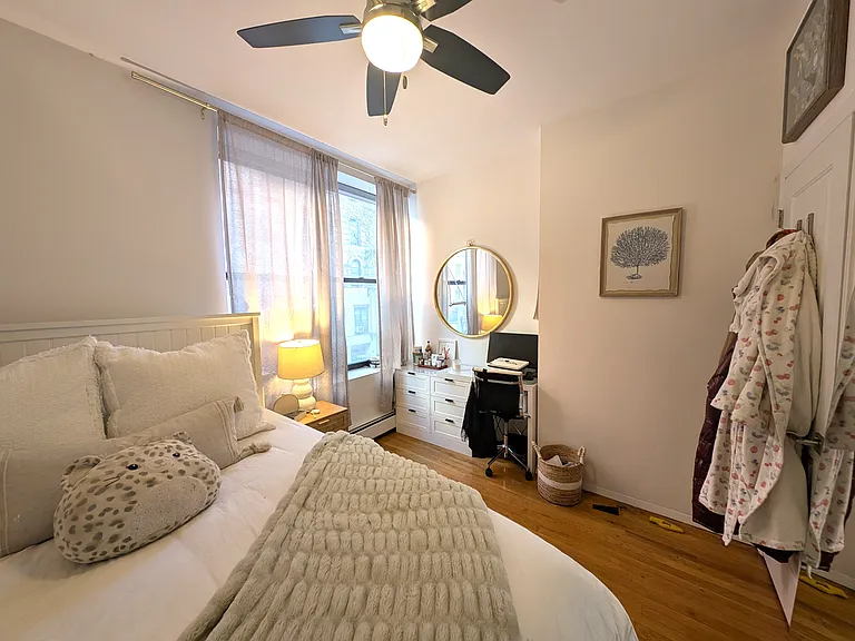 120 Sullivan St #4 — Photo 10