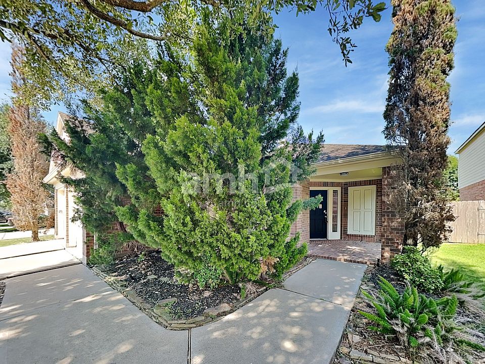1st image of 2113 Breezeway Ln