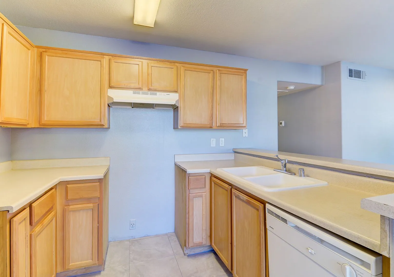 2974 Juniper Hills Boulevard Unit#101, Las Vegas, Nevada 89142 — Photo 4