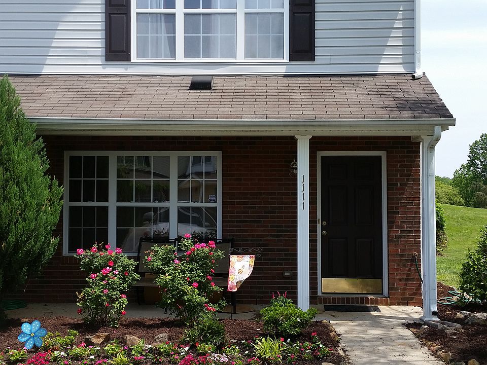 2nd image of 1111 Glory Vine Rd