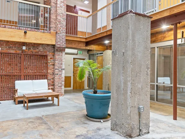 Atrium Lofts at Cold Storage