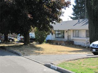 24427 35th Pl S, Kent, WA 98032