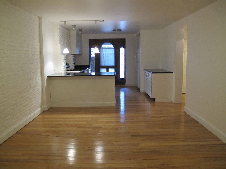 1st image of 499 13th St #1