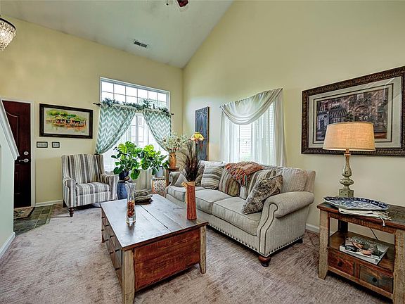 5th image of 6641 W Dunsdin Dr
