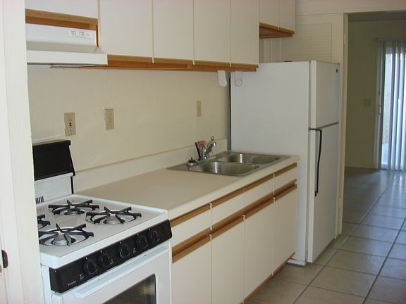 3rd image of 1003 3rd St #4