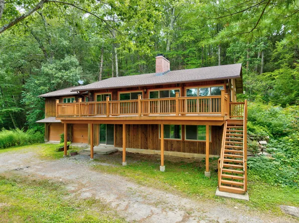 480 West Hill Road, New Hartford, CT 06057