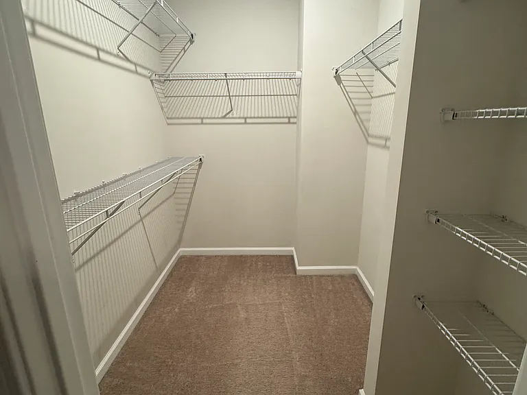 205 Cranesbill Dr — Photo 10