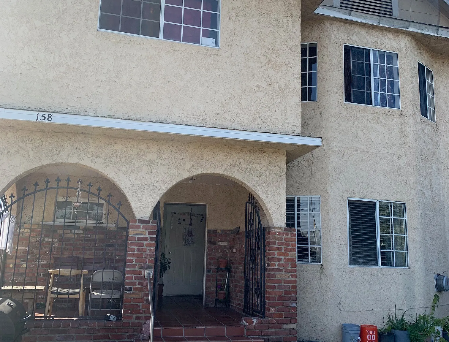 2 bed, 900 sqft, $2,250 — Photo 1