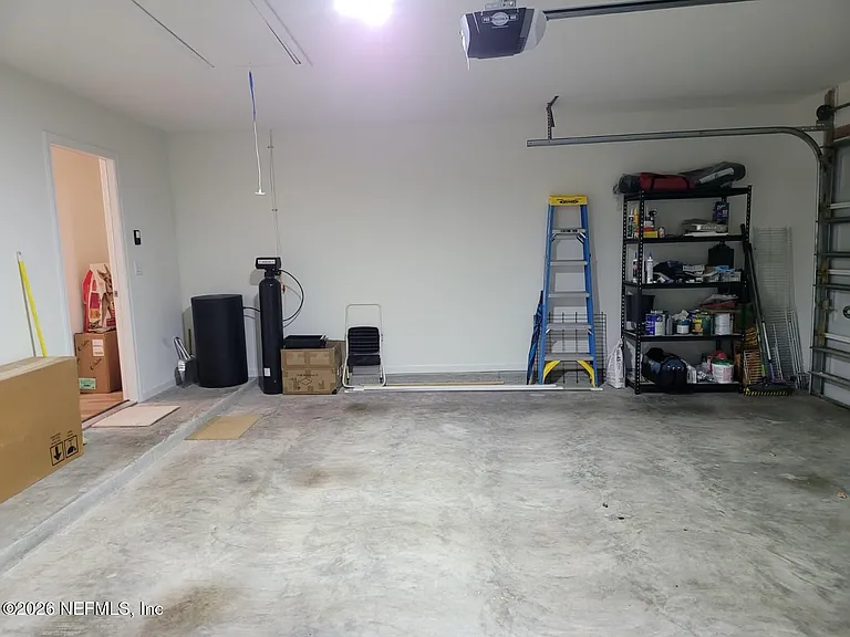 108 Findhorn Ct — Photo 45