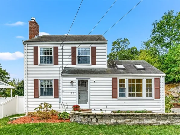 119 Fairmount Ave, Saugus, MA 01906