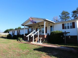 558 Parris Rd, Rutherfordton, NC 28139