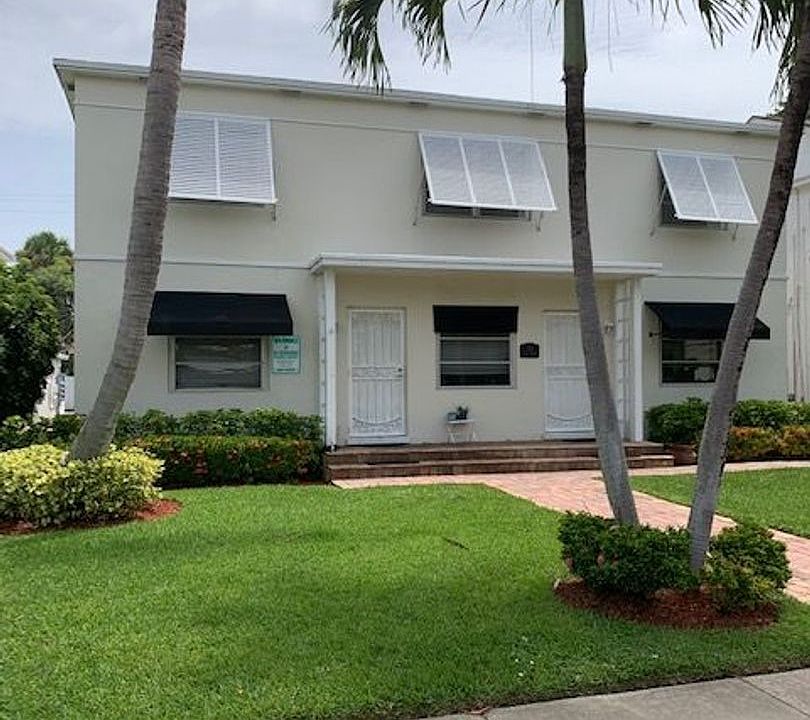 1st image of 124 N Palmway APT 3
